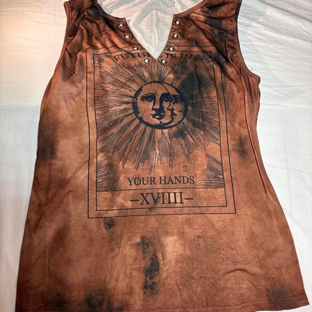 Brown leather color tank top with sun design